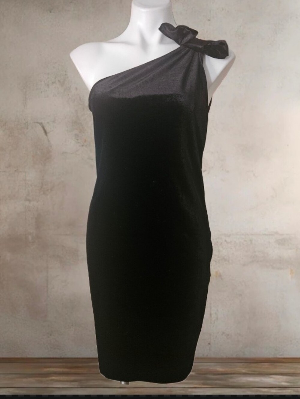 Michael Michael Kors One-Shoulder Black Velvet Dress with Shoulder Bow Small